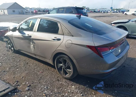 2022 Hyundai Elantra Sel from USA, damaged, VIN KMHLS4AG7NU233234